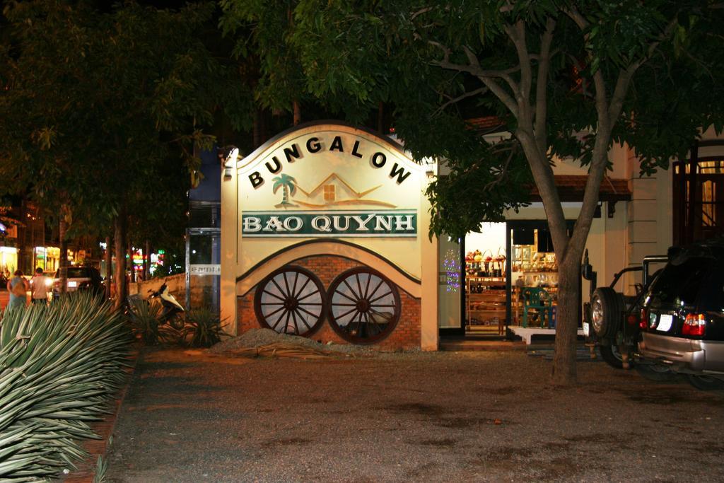 Bao Quynh Bungalow Hotel Phan Thiet Exterior photo