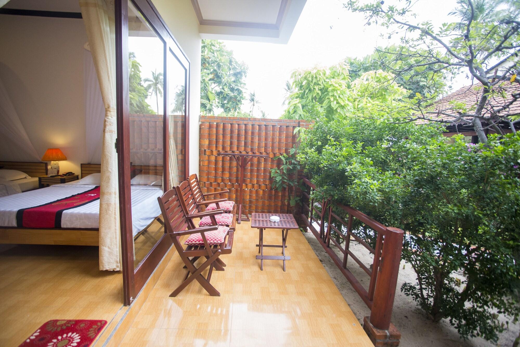 Bao Quynh Bungalow Hotel Phan Thiet Exterior photo