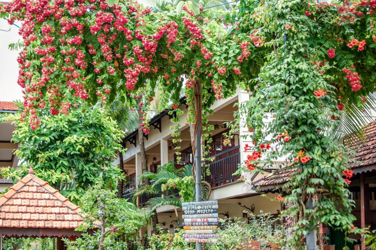 Bao Quynh Bungalow Hotel Phan Thiet Exterior photo